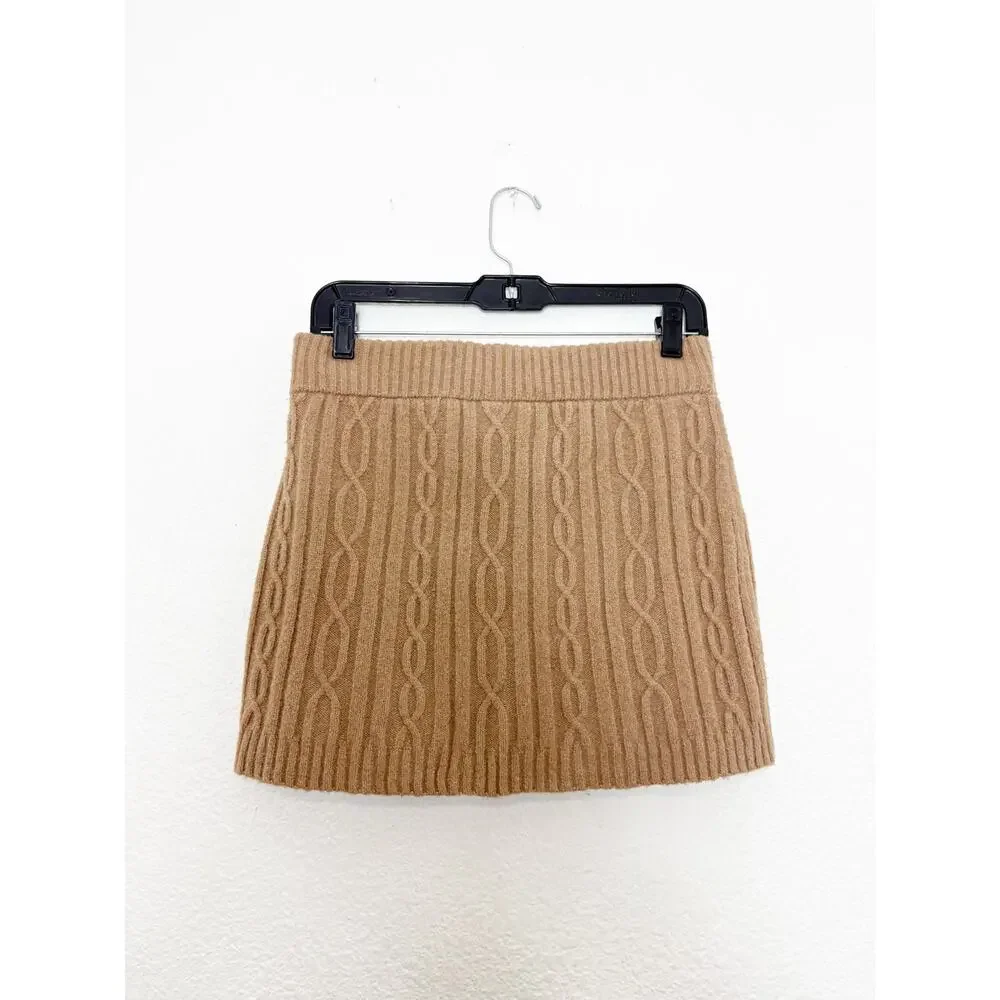 Alo Yoga Cable Knit Winter Bliss Matching Set Size Small/Medium Toasted Almond